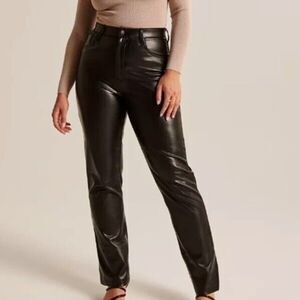 Abercrombie & Fitch Curve Love 90’s Straight Ultra High Rise Vegan Leather 36 22